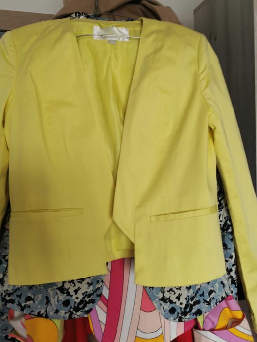 Lot 7 sacouri și un palton camel S dama