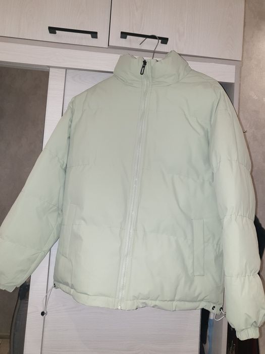 Женская куртка..