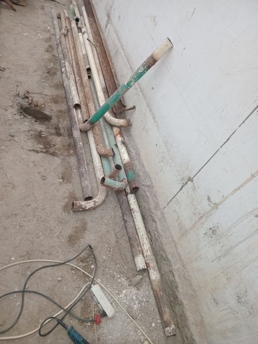 Печка и трубы продам.