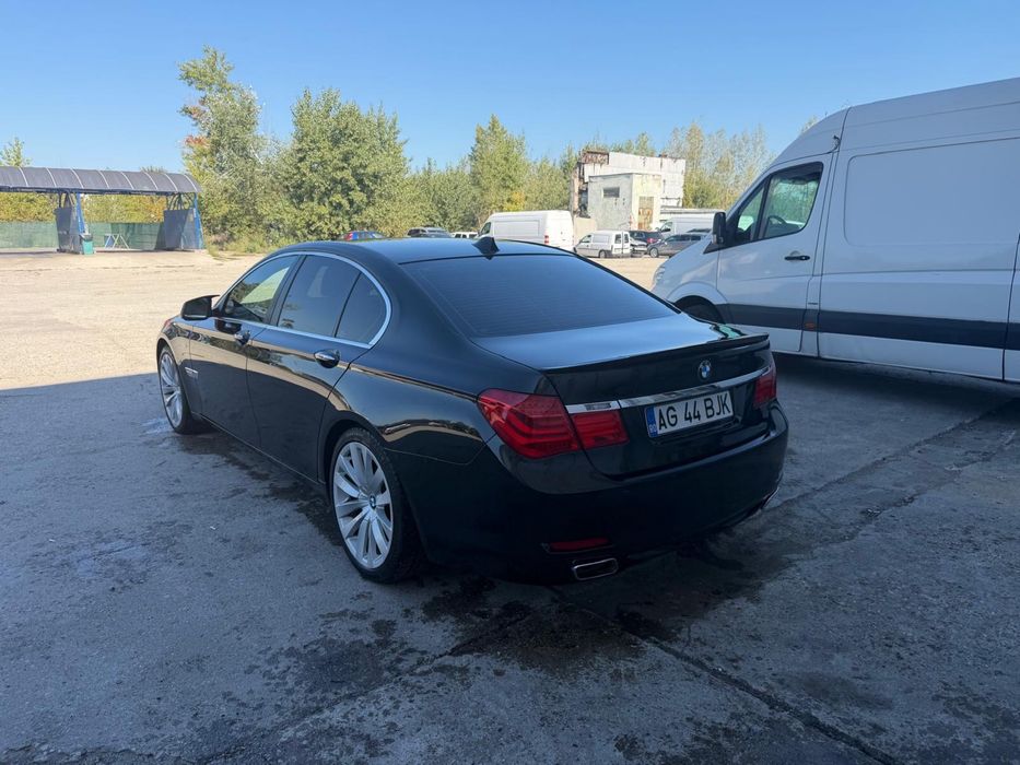 BMW Seria 7 2008 — imagine 2