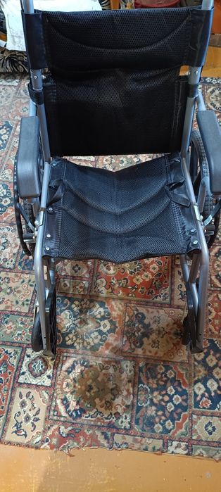 Инвалидная коляска