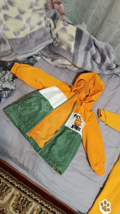 Продаётся детская одежда на мальчика. 9-12 месяцев