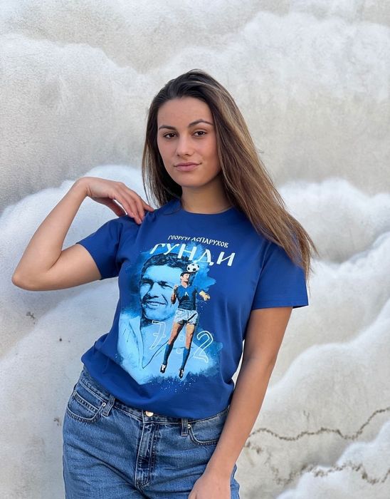 Тениска Гунди, Левски София, Георги Аспарухов