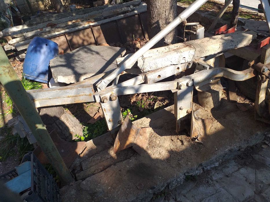 плуг за малък трактор