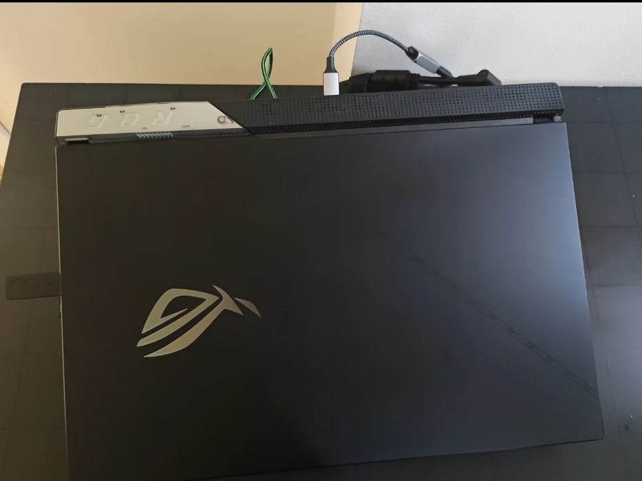 Rog strix scar 17 g733 2022