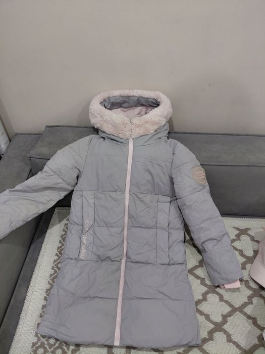 Продам зимний пуховик