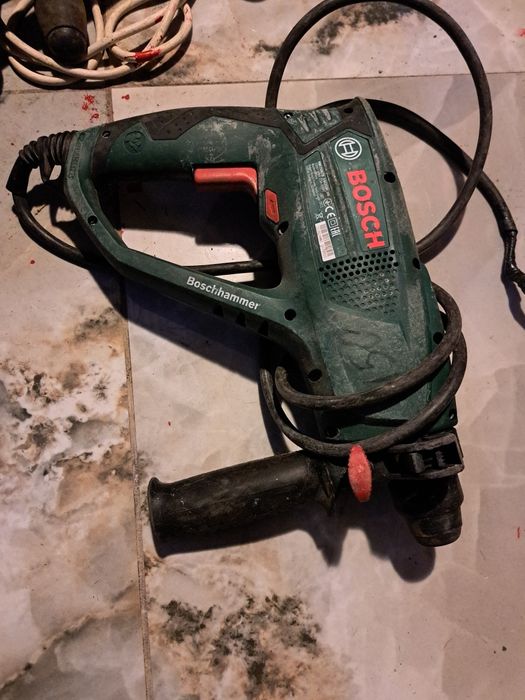 Vind rotopercutor Bosch re 2100