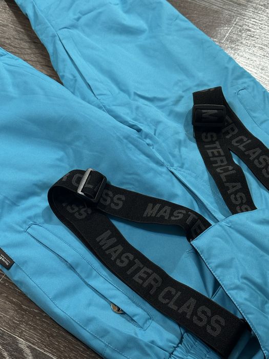 Горнолыжный костюм