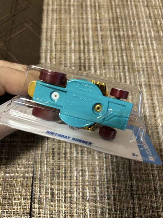 Hot wheels Birthday Burner Tresure Hunt