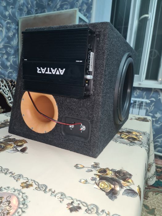 Сабвуфер в комплекте