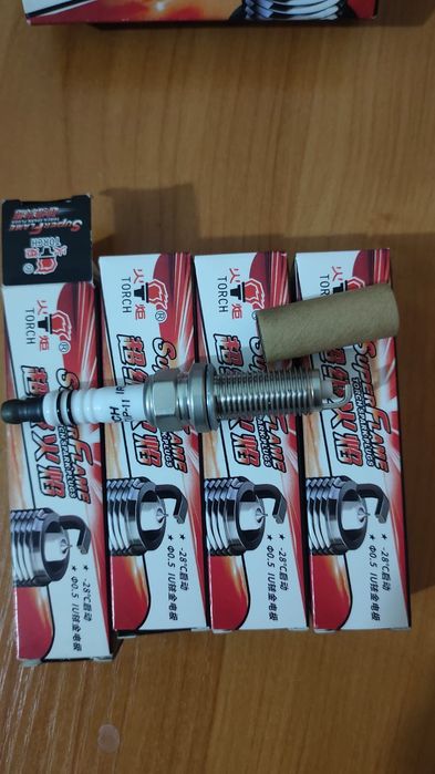 Продам комплект свечи