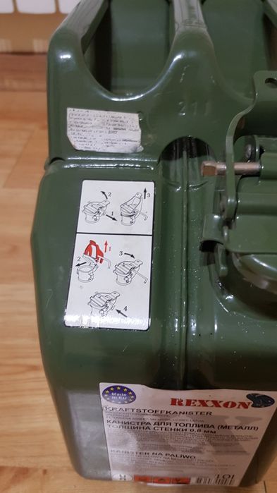 Канистра для топлива 10 л. + воронка