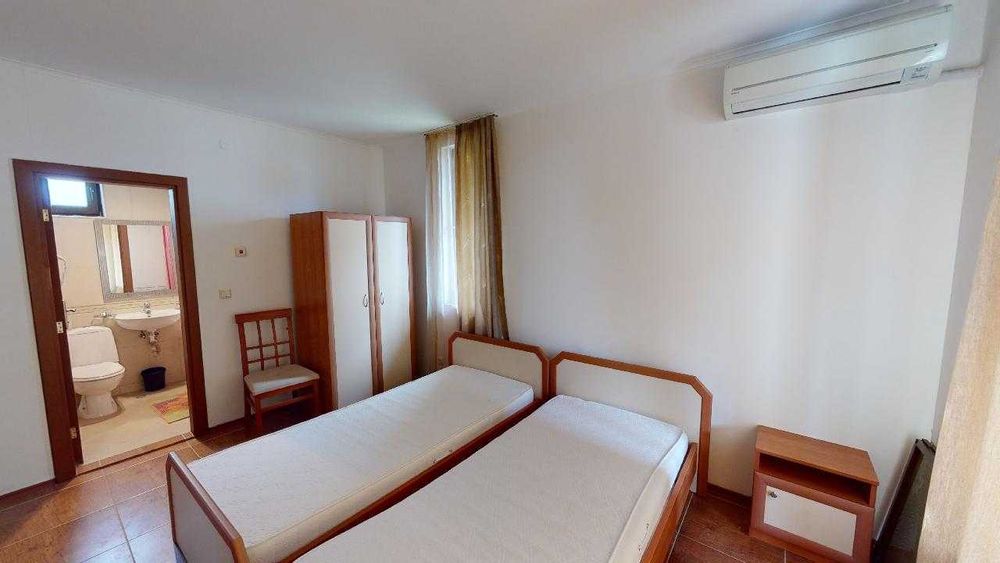 Продава се Тристаен апартамент в с. Кошарица, Област Бургас - 130 кв.м за 506 €/кв.м - Снимка #9
