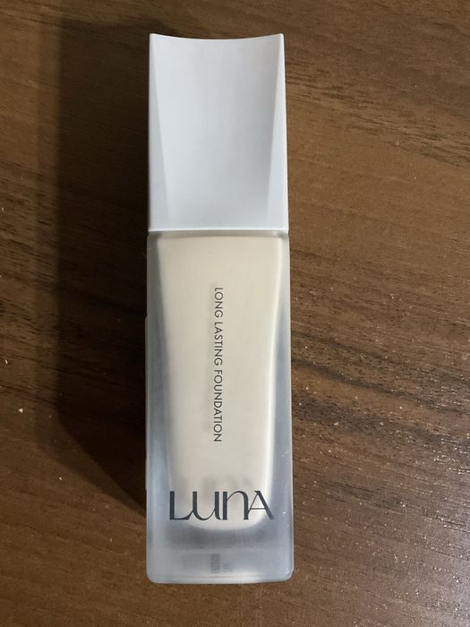 Тональный крем Luna