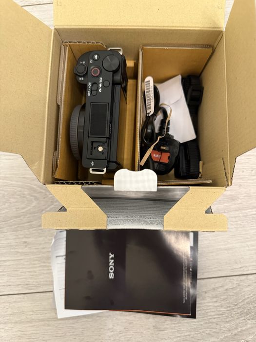 (OFERTA) Sony Alpha ZV-E10 - Body - 4K - Full Box