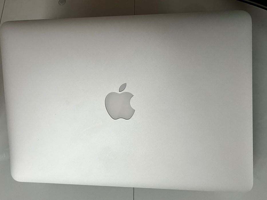 MacBook Pro 13” Retina display mid 2014