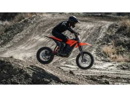Motocicleta Surron DirtBike PitVolt 6000W 17"/14" 25 Ah Li-Ion, Portocaliu