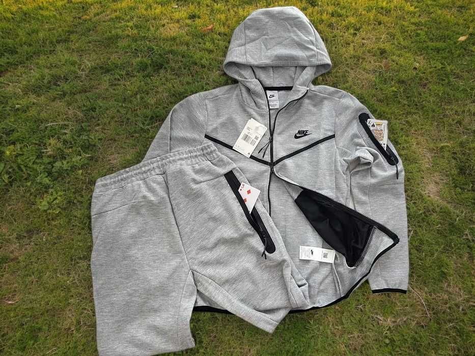 Trening NIKE TECH FLEECE - Set Complet - Premium - Sigilat Bucuresti ...