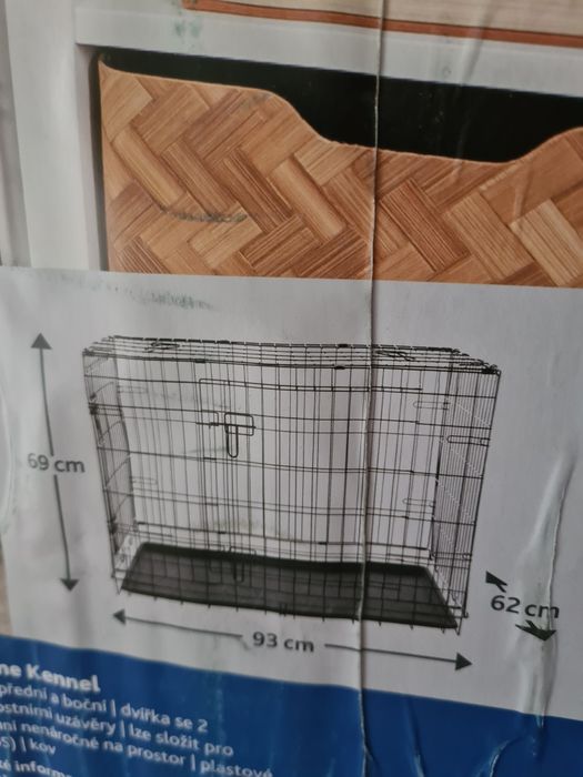 Vând cușcă pentru câini