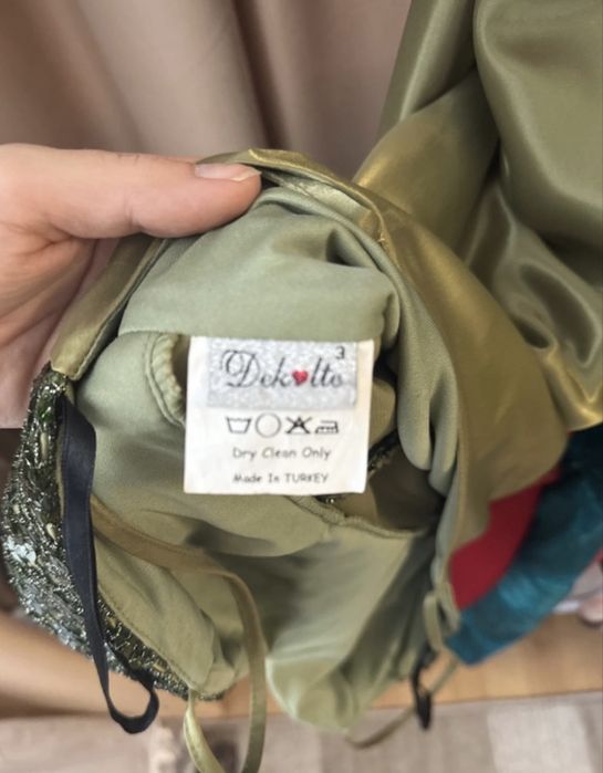 Vand rochie lunga de nasa de nunta