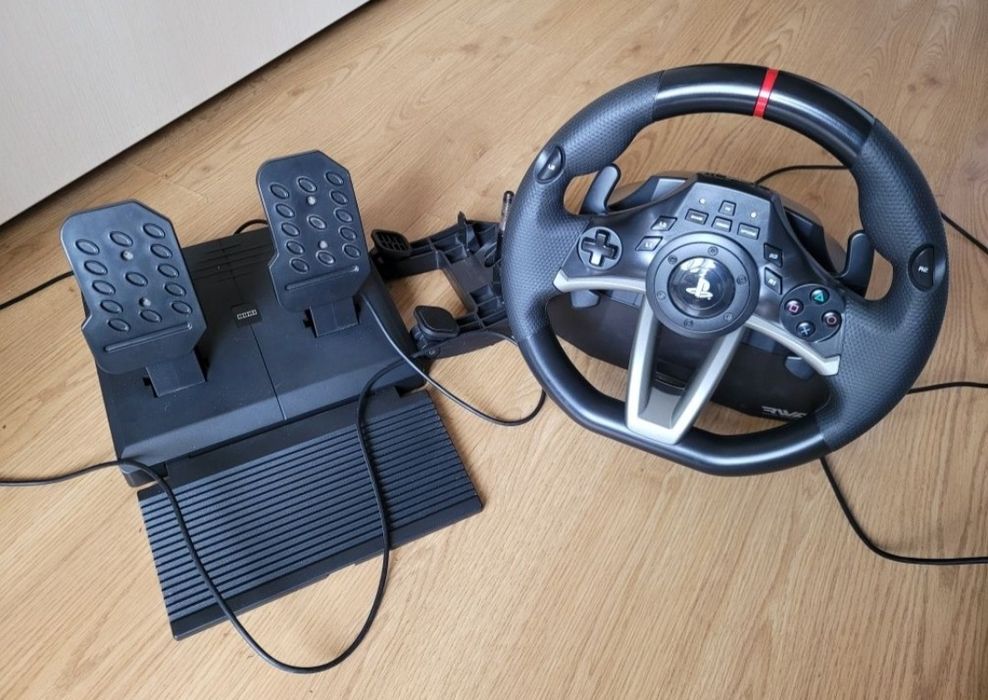 Руль на Playstation 4