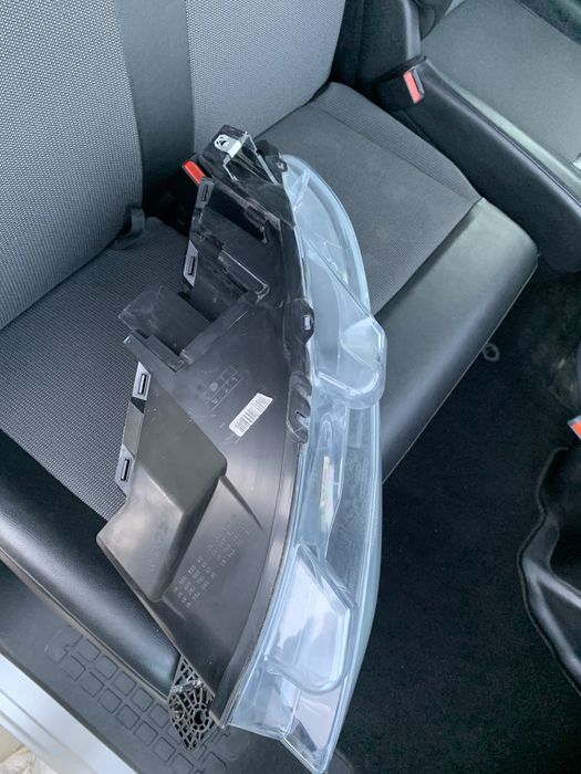 Far dreapta peugeot expert. 2020