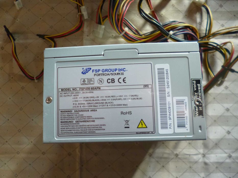 Дъно, процесор с охладител, видеокарта, захранване и RAM