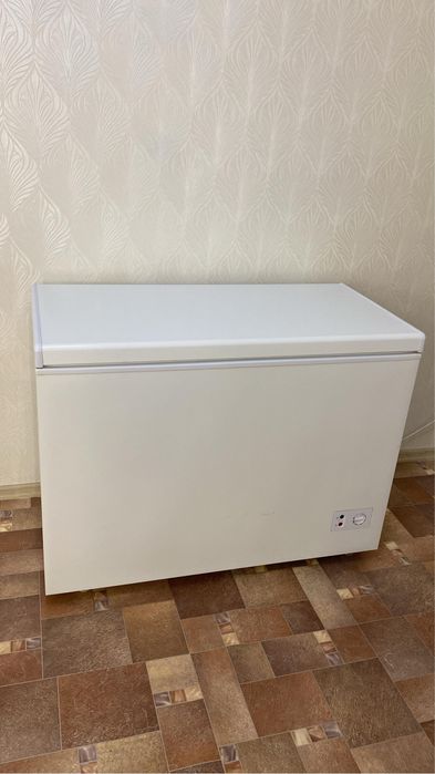 Продам морозильный ларь Бирюса 240КХ.