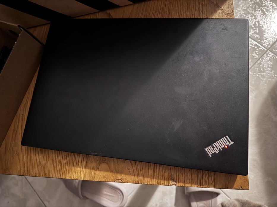 Лаптоп Lenovo Thinkpad T14s Gen 1, i5, 16GB RAM, 512 GB