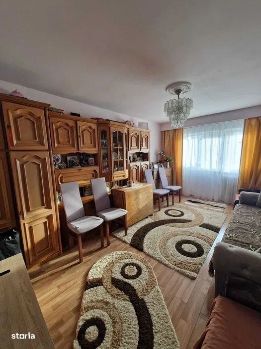 Apartament 2 camere decomandate, Intre Lacuri