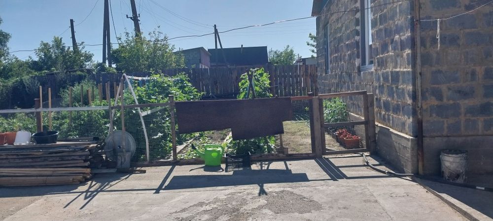 Продам большой  дом