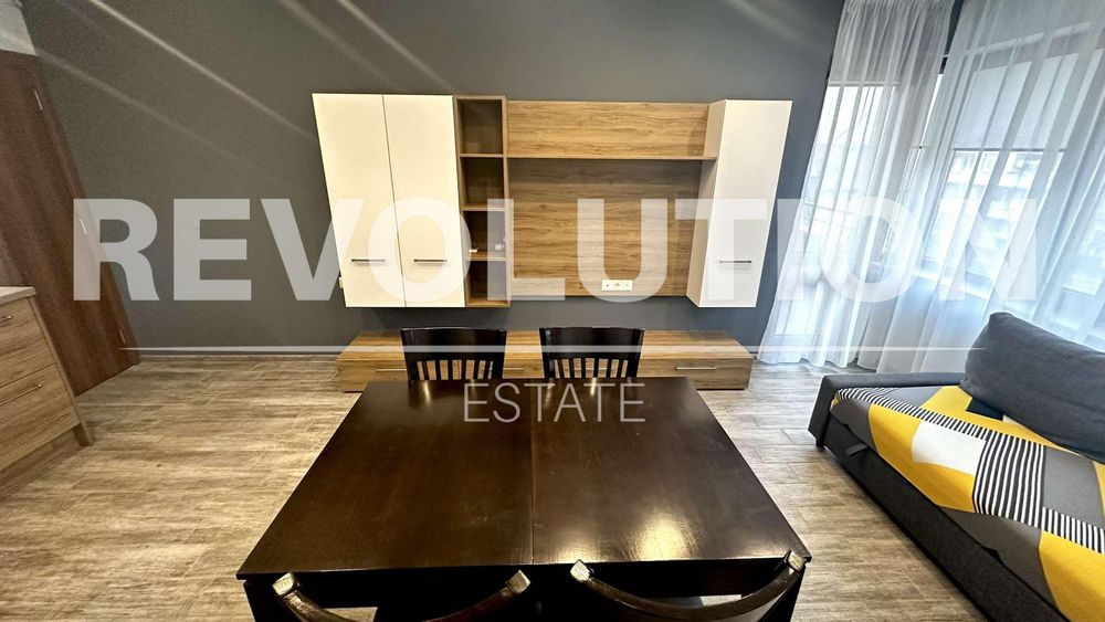 Дава се под наем Двустаен апартамент в Варна, Конфуто - 56 кв.м за 475 € - Снимка #3