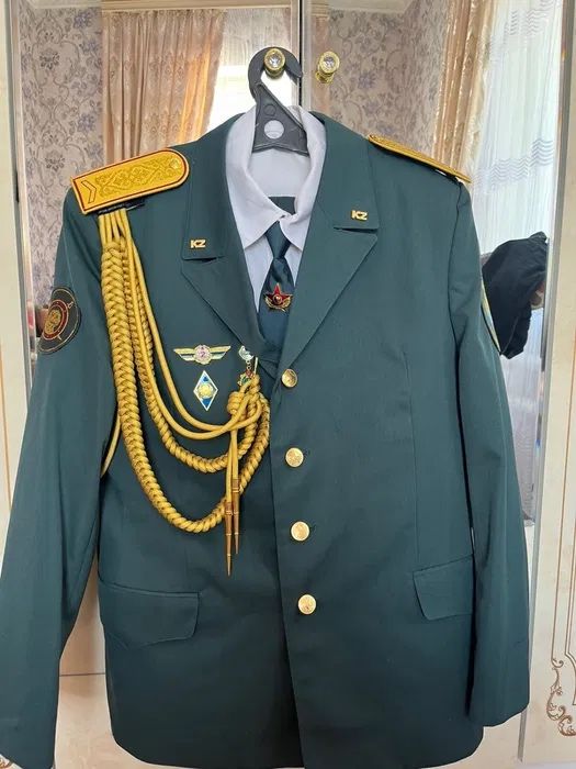 Парадная форма ВС РК