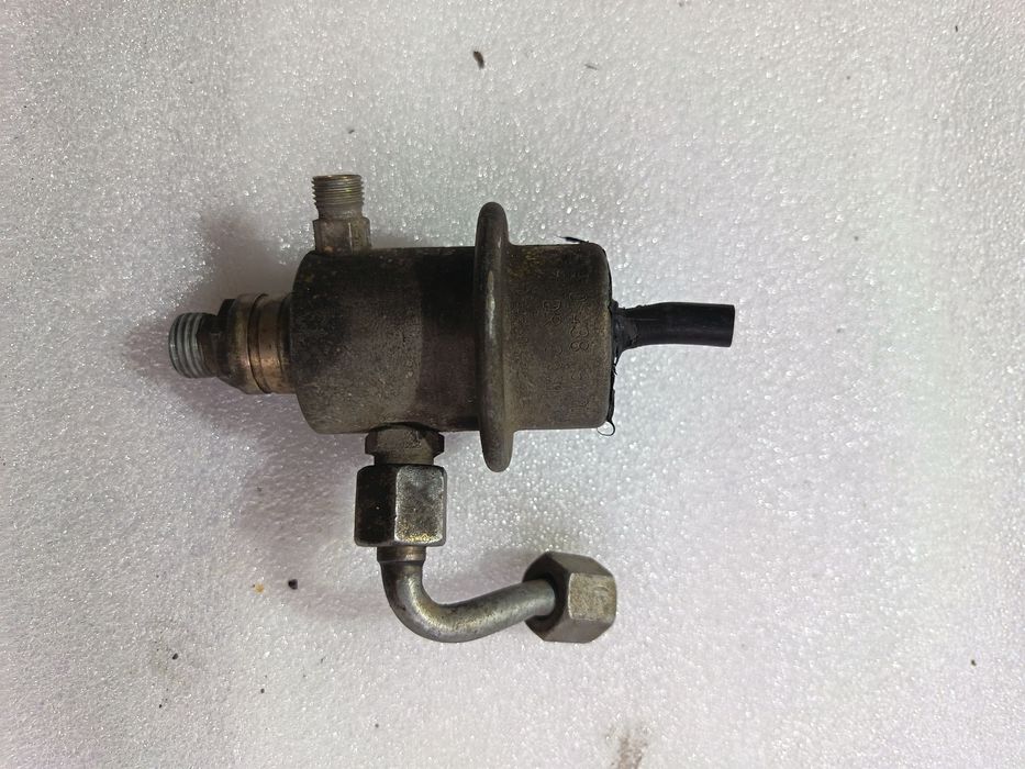 Продам запчасти на мерседес 190 102двигатель