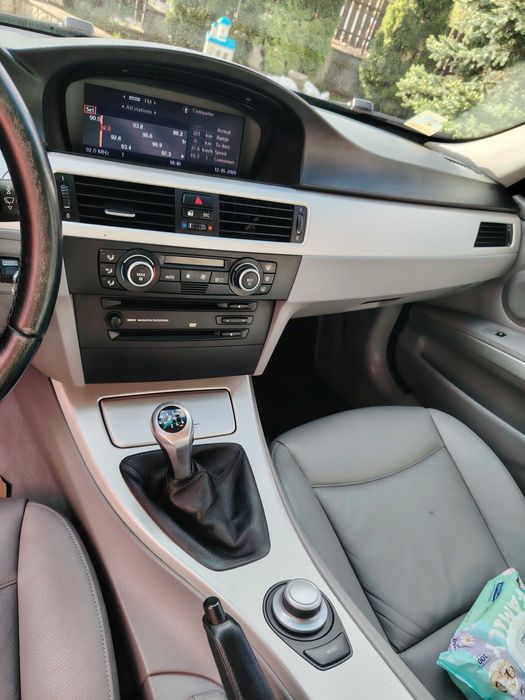 BMW E90/320, 163 cp, 1995 cm3