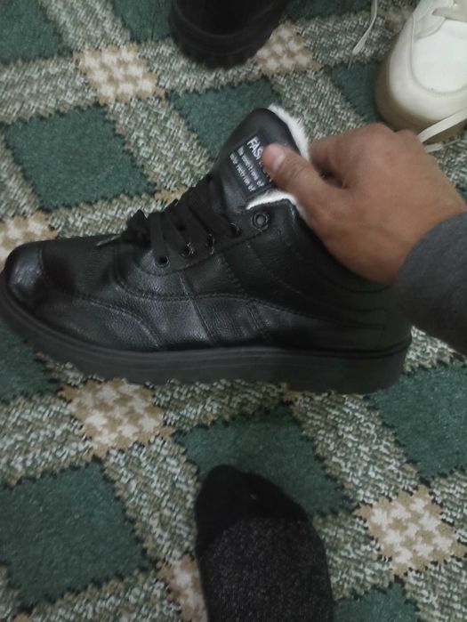 Bolalar poyabzallari