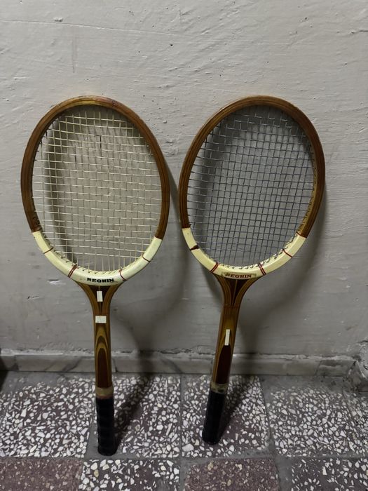 Rachete de tenis vechi