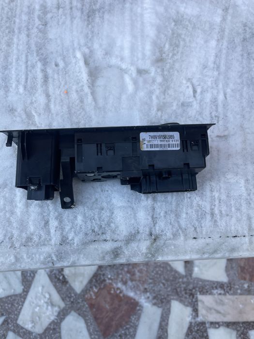 Panou Comanda Clima Aer Conditionat VWTransporter T5 2011 /7H0919158L9