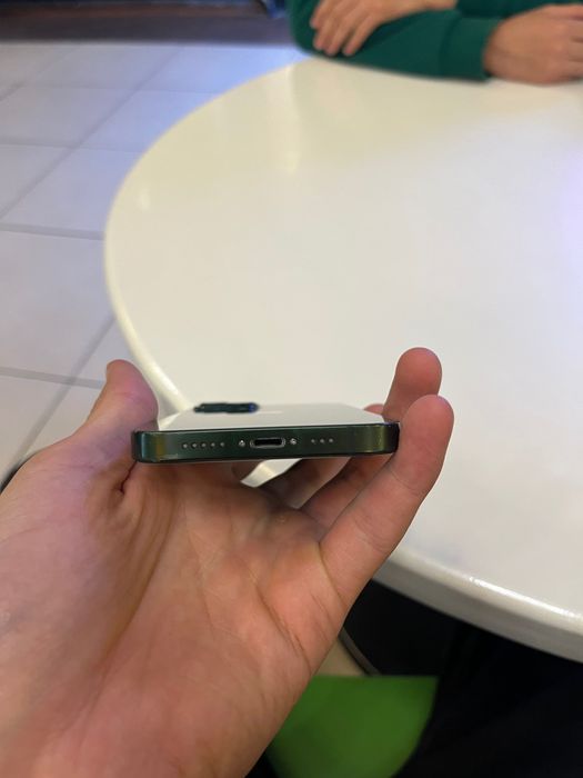 iPhone 13 128Gb green
