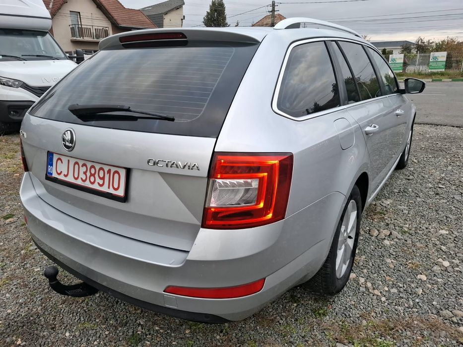 SKODA Octavia 2015 — imagine 5
