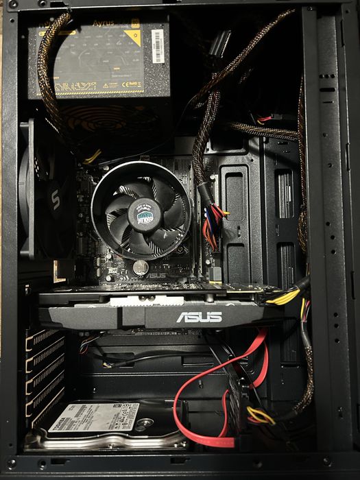 pc rx 580 i3-6th ssd+hdd