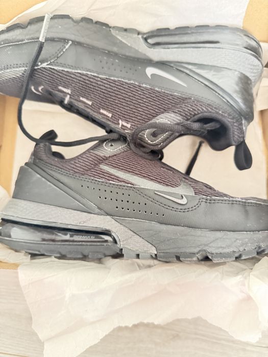 Маратонки Nike air max Pulse