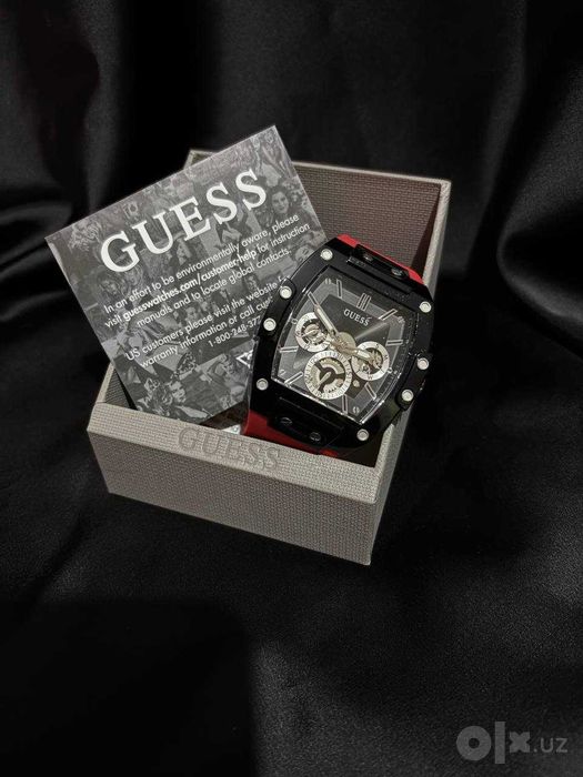 GUESS соати - часы GUESS