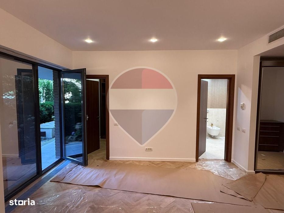INCHIRIERE Apartament cu 3 camere + curte in zona Primaverii