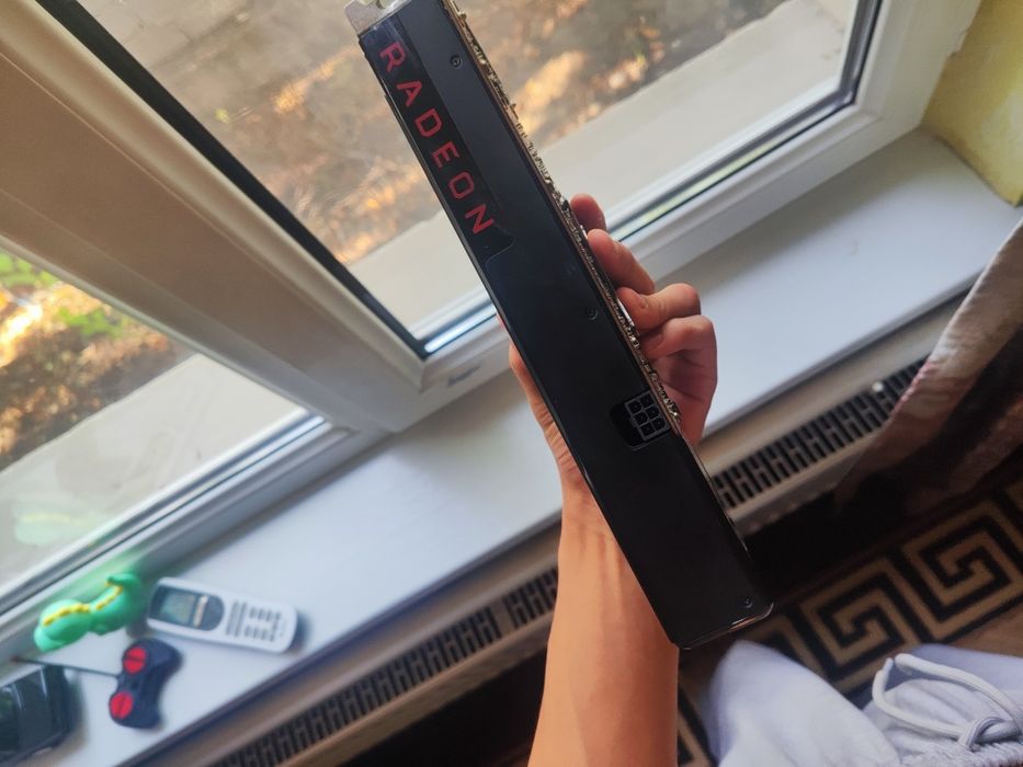 RX 580 на 4гб радион