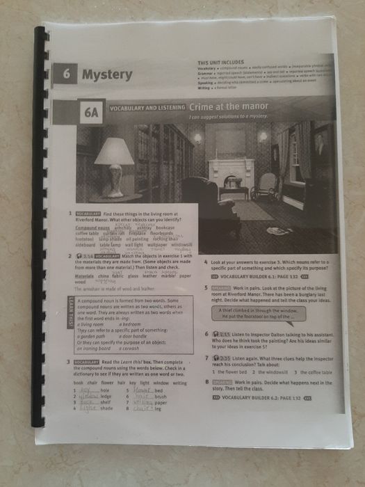 Продавам учебник по английски език Solutions