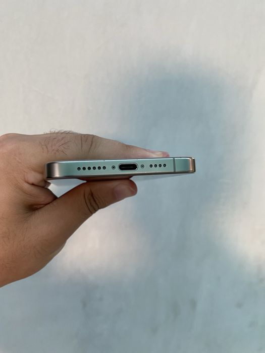 Iphone 15 pro max arzoni