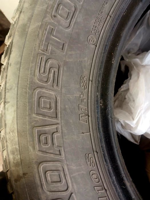 Шины 265/65/17 4 шт летный
