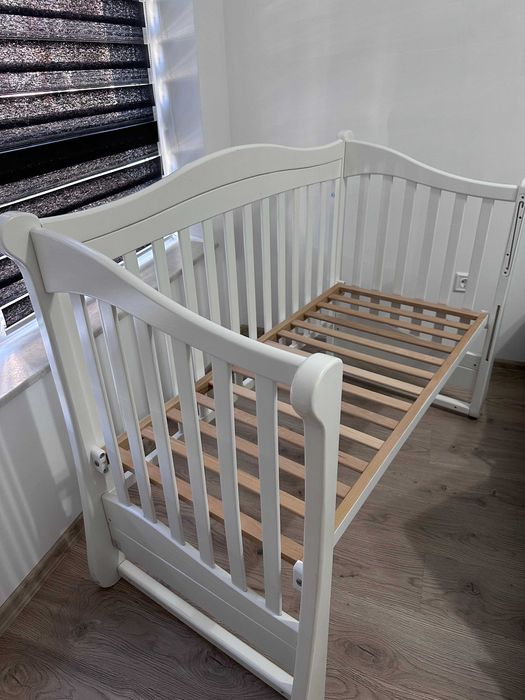 Детско Креватче + матрак +обиколки + калъфче против намокряне