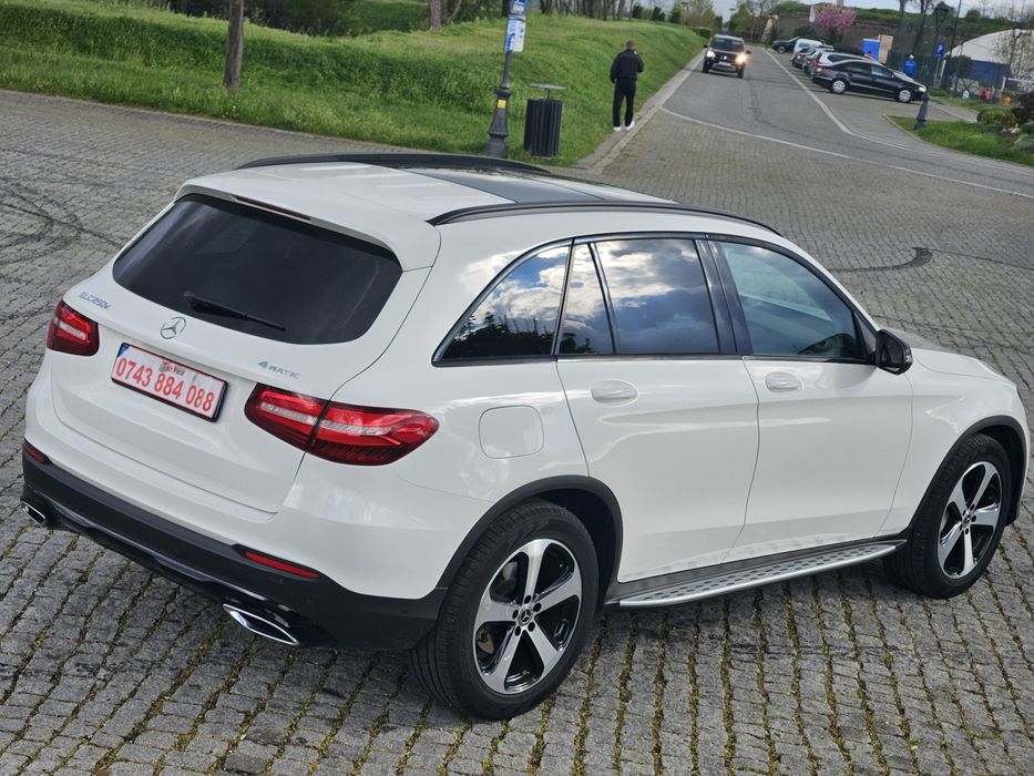 Mercedesz-Benz GLC 250D Diesel An 2017-10 Euro6 Panoramic